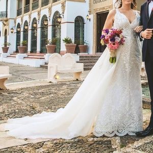 Wedding dress size 10 custom made